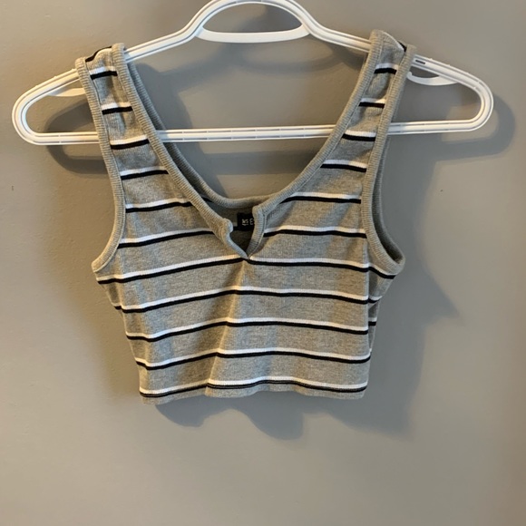 Grey striped tank top - Picture 1 of 2